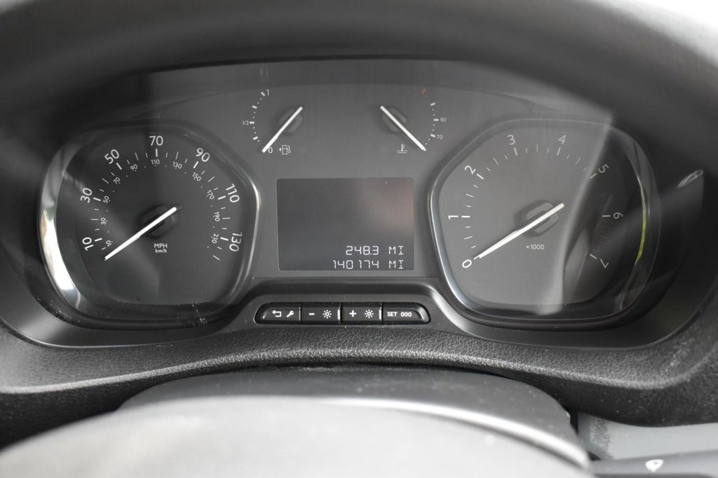 Used Peugeot Expert 2019 for sale - 76923429: Photo 31