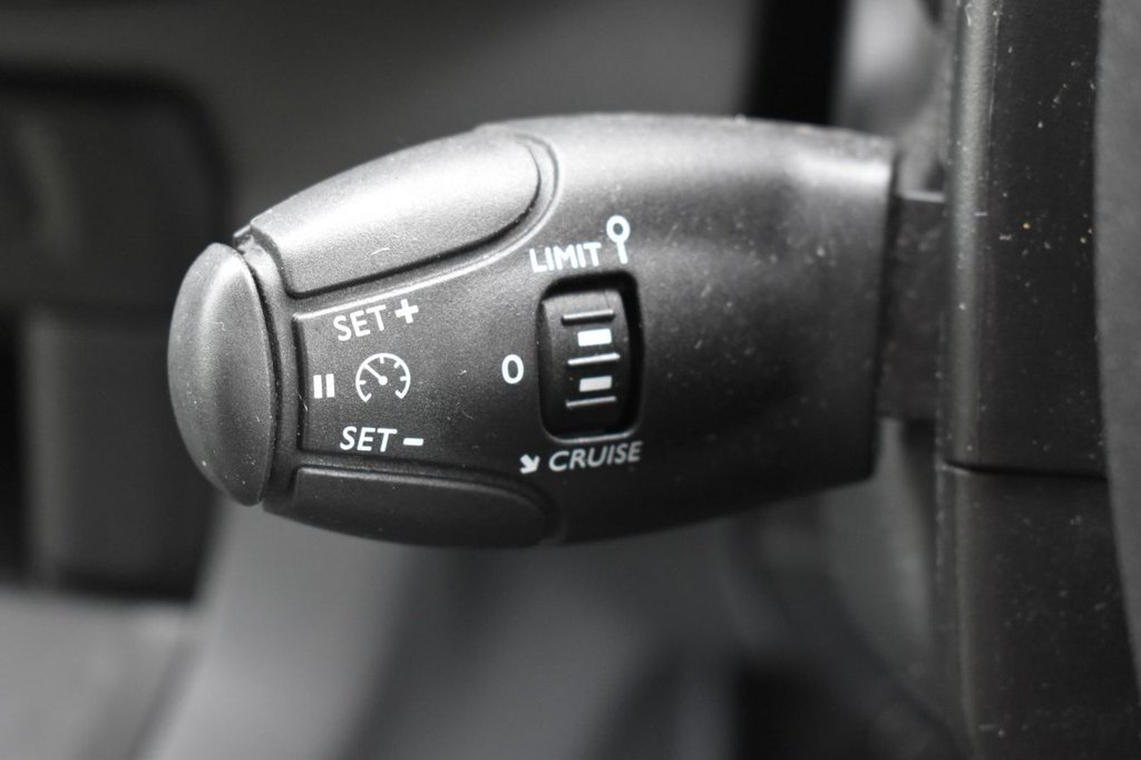 Used Peugeot Expert 2019 for sale - 76923429: Photo 33