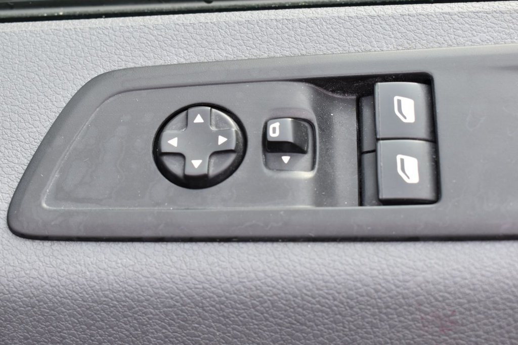 Used Peugeot Expert 2019 for sale - 76923429: Photo 37