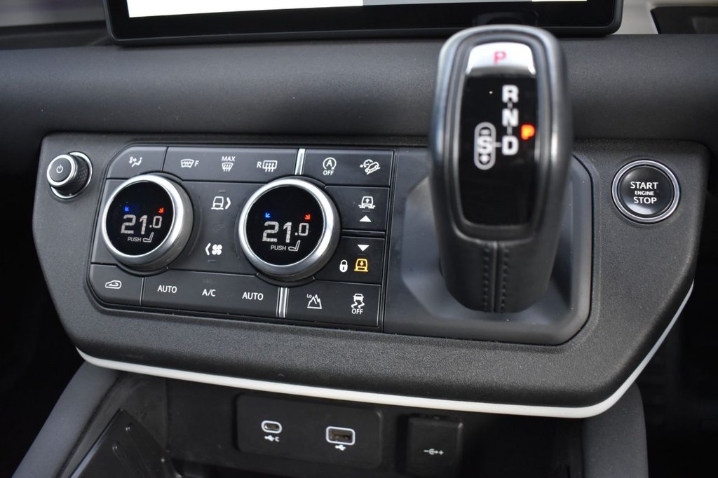 Used Land Rover Defender 2022 for sale - 78212478: Photo 13