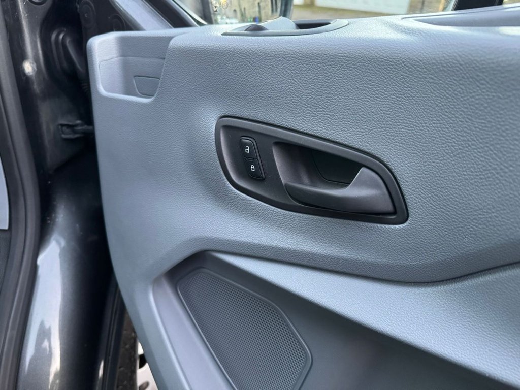 Used Ford Transit 2018 for sale - 76617927: Photo 42