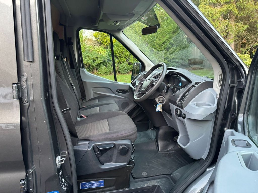Used Ford Transit 2018 for sale - 76617927: Photo 43