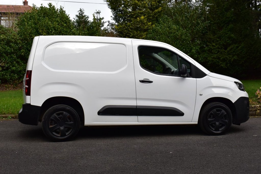 Used Citroen Berlingo 2020 for sale - 77806713: Photo 2