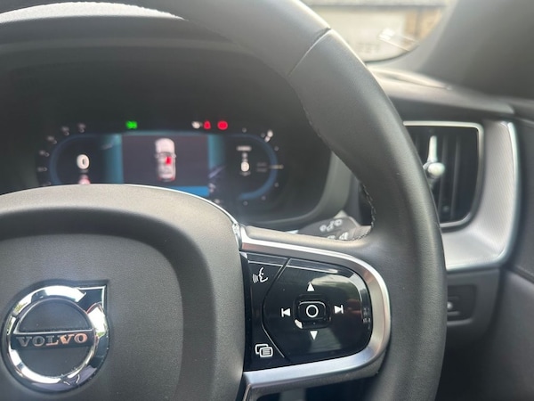 Used Volvo XC60 2021 for sale - 76038770: Photo 17