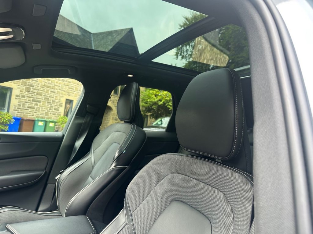 Used Volvo XC60 2021 for sale - 76038770: Photo 9