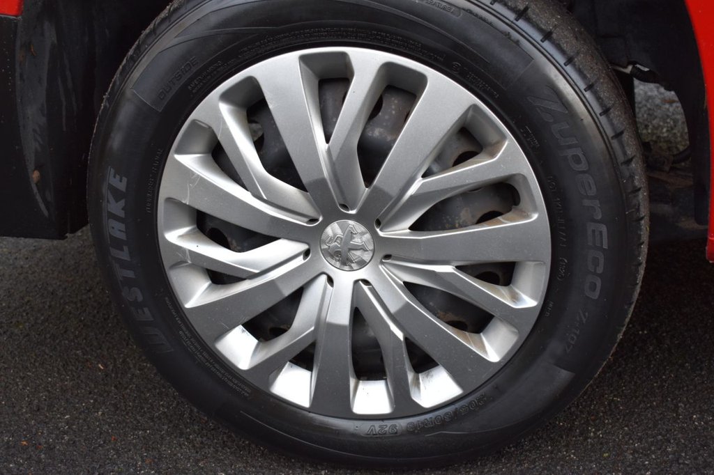 Used Peugeot Partner 2020 for sale - 77249896: Photo 29