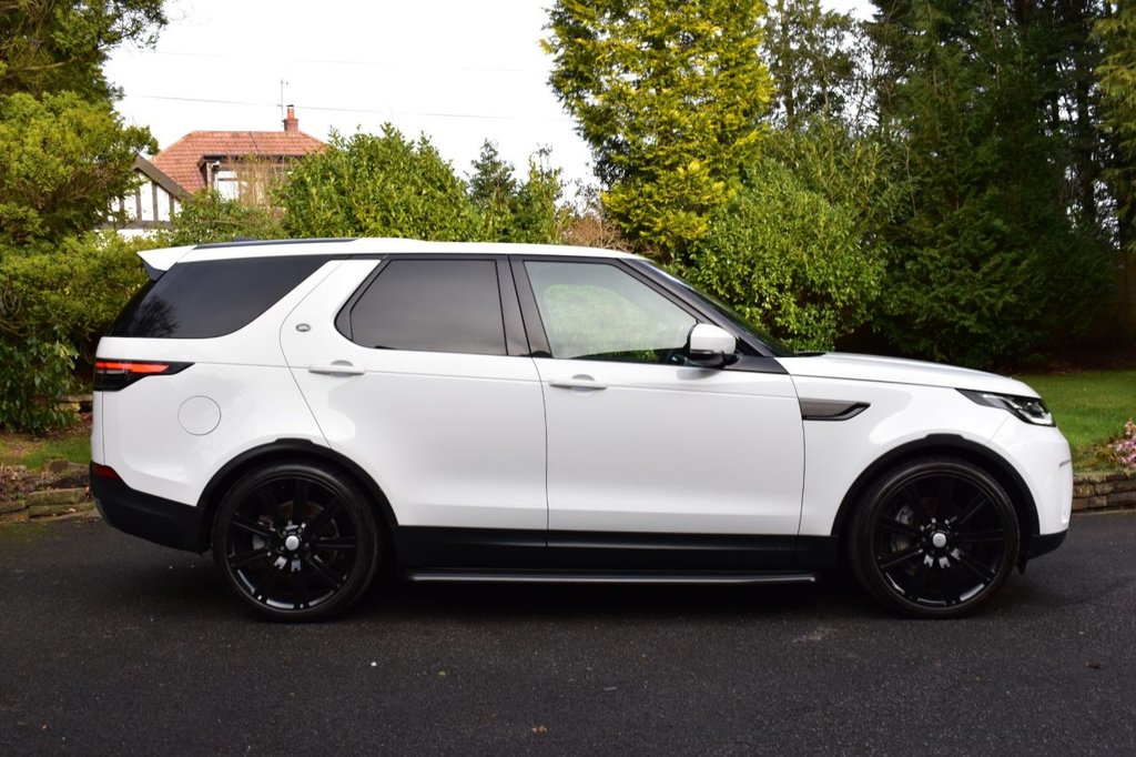 Used Land Rover Discovery 2019 for sale - 78123938: Photo 2