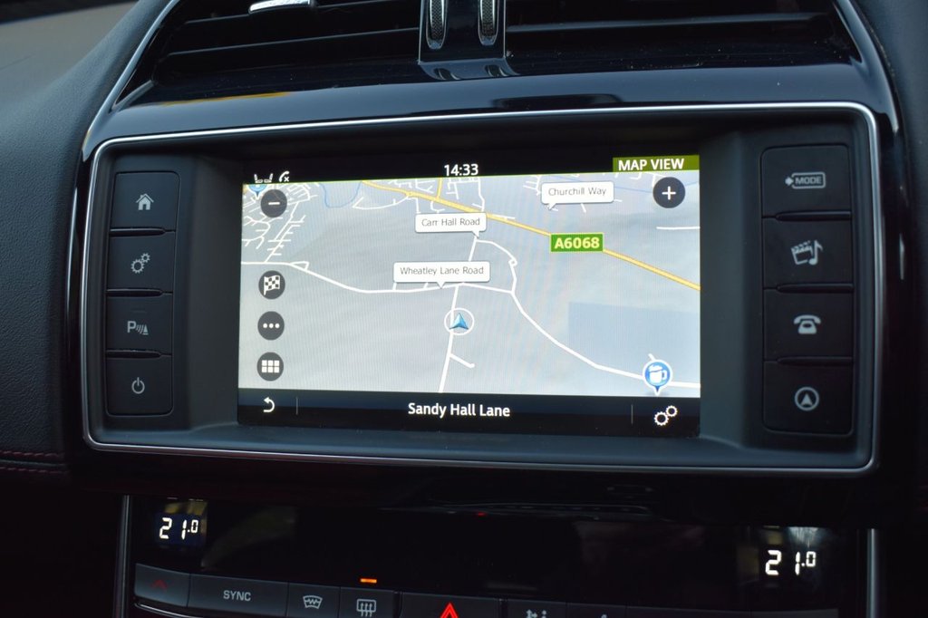 Used Jaguar XE 2015 for sale - 76840795: Photo 10