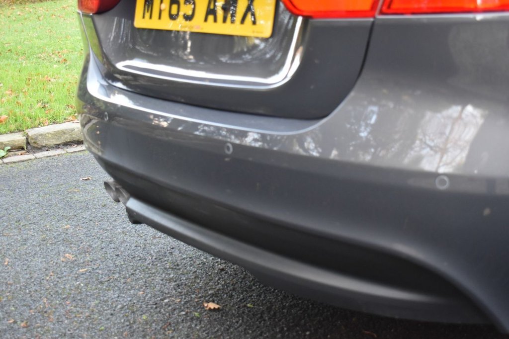 Used Jaguar XE 2015 for sale - 76840795: Photo 28