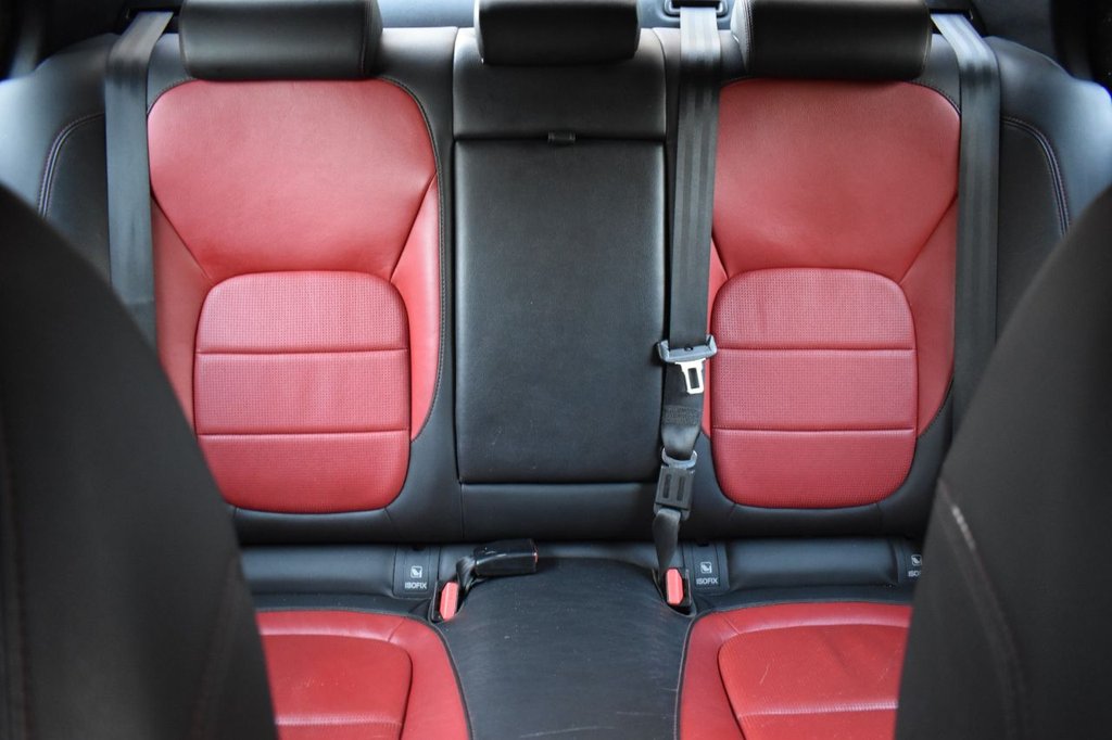 Used Jaguar XE 2015 for sale - 76840795: Photo 9