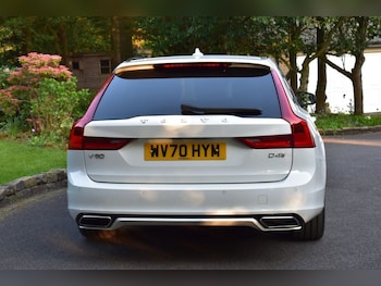 Used Volvo V90 2020 for sale - 78457814: Photo