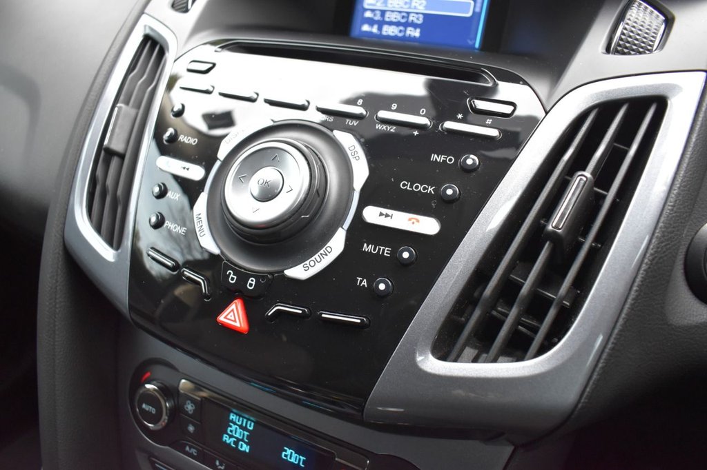 Used Ford Focus 2012 for sale - 76882989: Photo 12