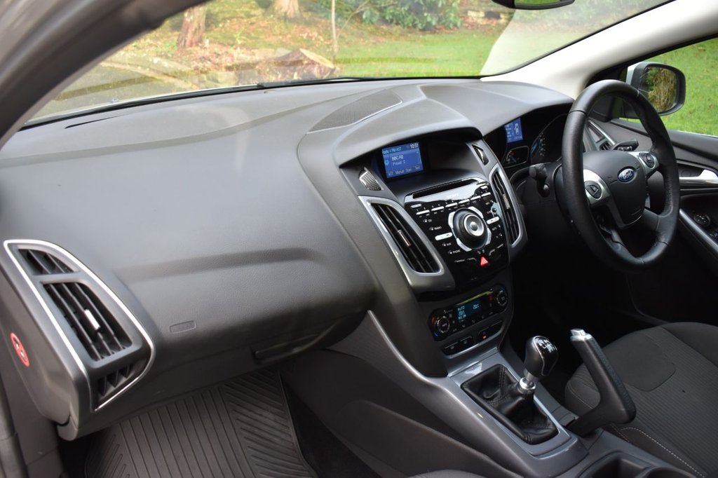 Used Ford Focus 2012 for sale - 76882989: Photo 21