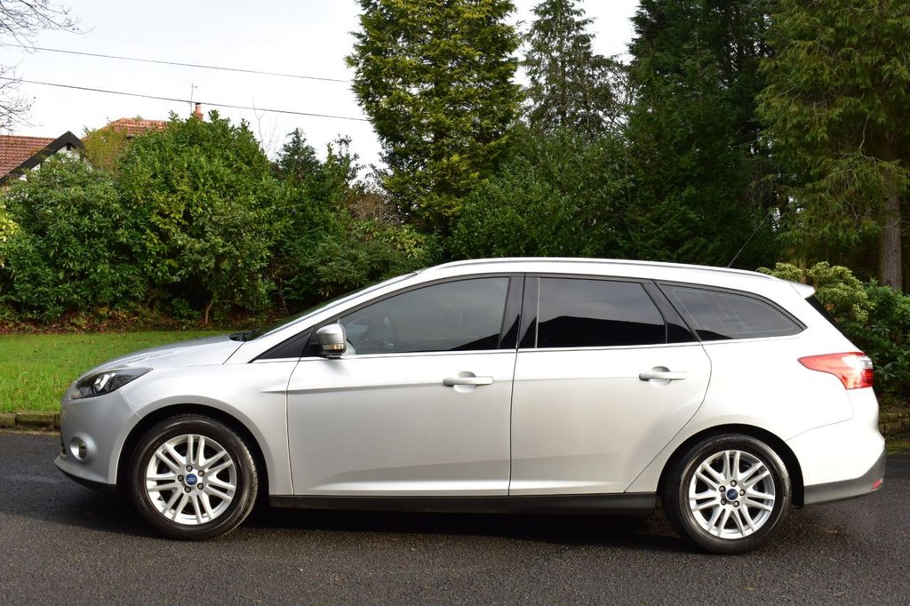 Used Ford Focus 2012 for sale - 76882989: Photo 32