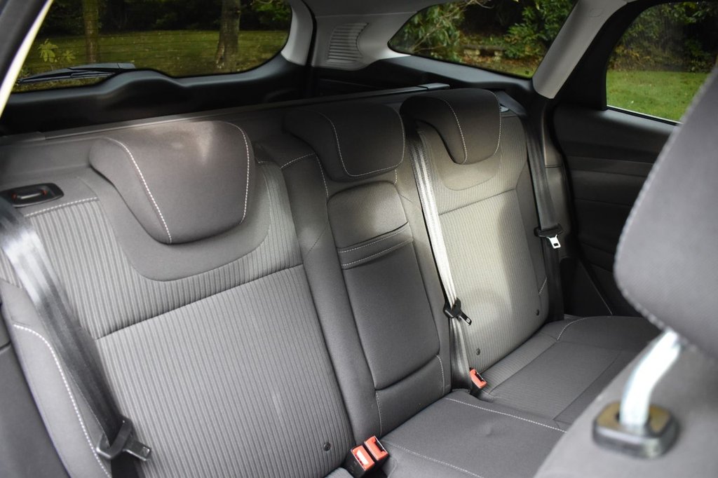 Used Ford Focus 2012 for sale - 76882989: Photo 8