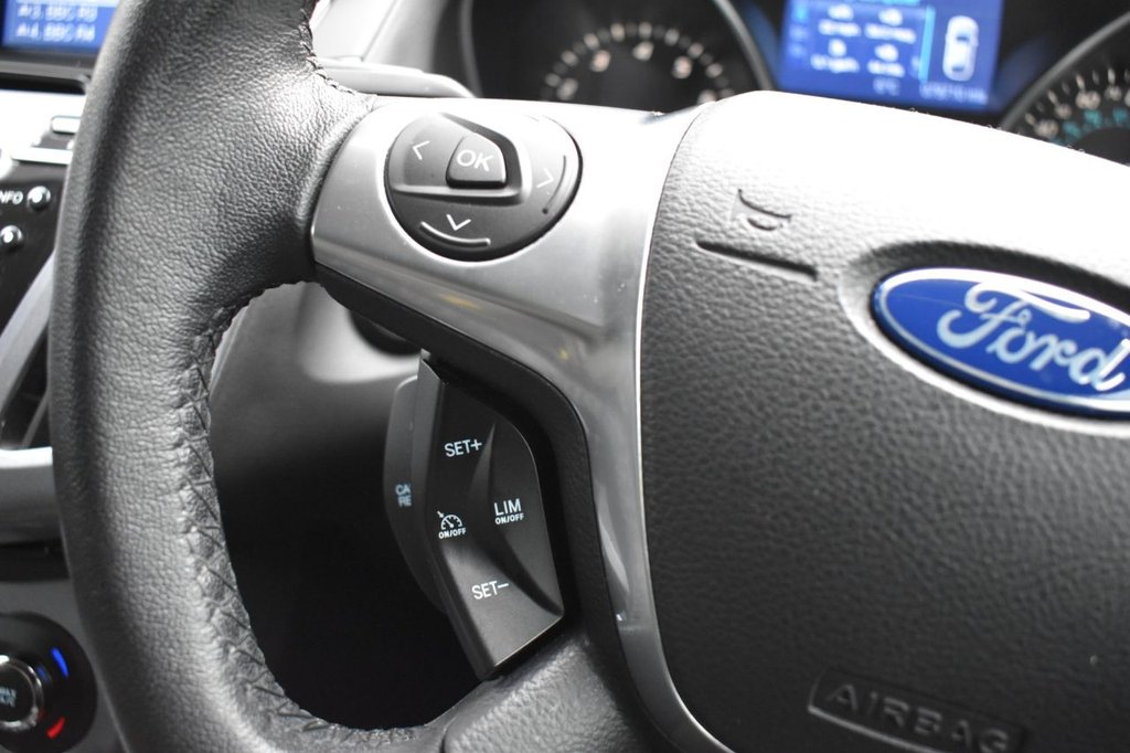 Used Ford Focus 2012 for sale - 76882989: Photo 9