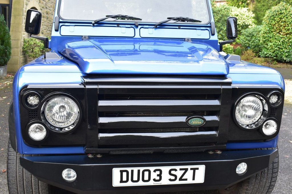 Used Land Rover Defender 2003 for sale - 76923426: Photo 22