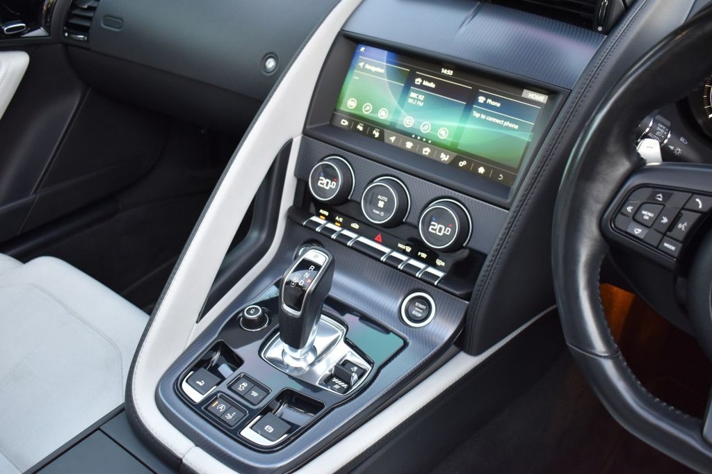 Used Jaguar F-Type 2019 for sale - 76923500: Photo 12