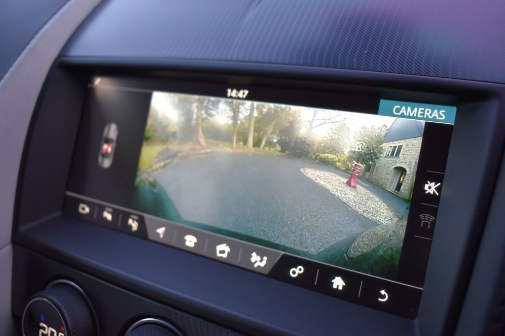 Used Jaguar F-Type 2019 for sale - 76923500: Photo 8