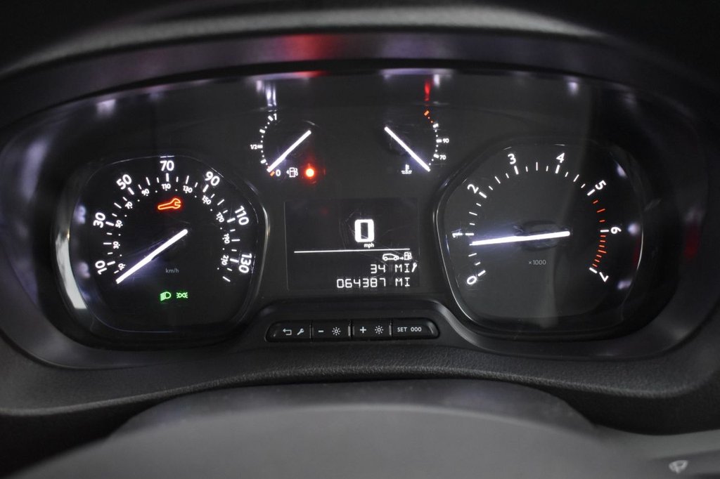 Used Vauxhall Vivaro 2022 for sale - 77037979: Photo 34