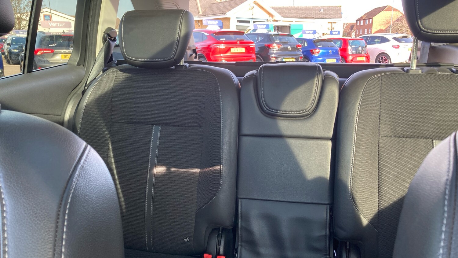 Used Ford Grand C-Max 2018 for sale - 77663350: Photo 15