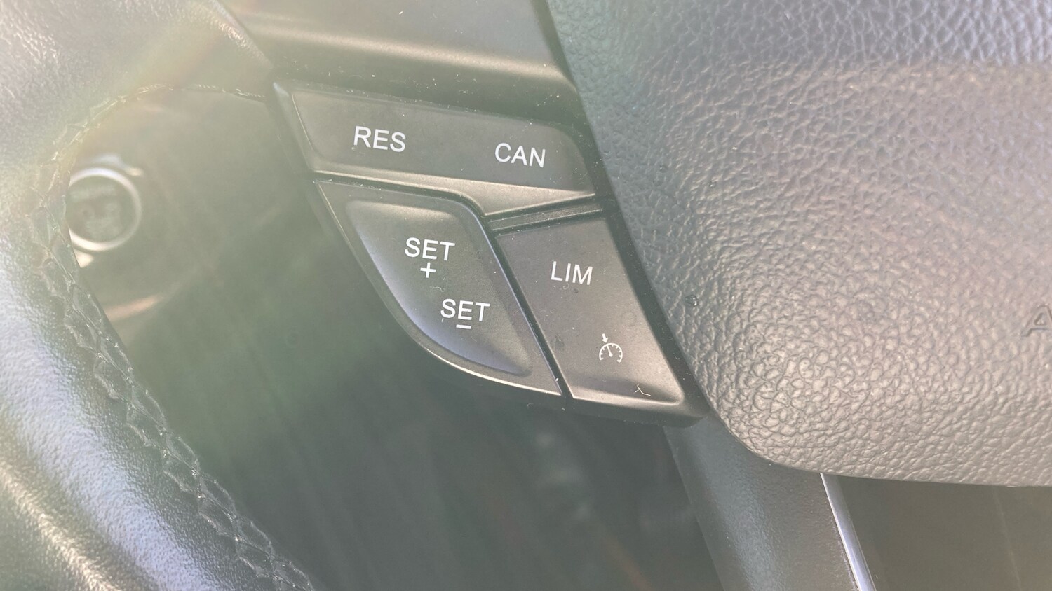 Used Ford Grand C-Max 2018 for sale - 77663350: Photo 43