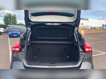 Used Ford Focus 2017 for sale - 79872493: Photo