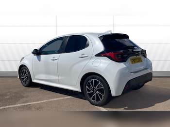 Used Toyota Yaris 2023 for sale - 78846365: Photo
