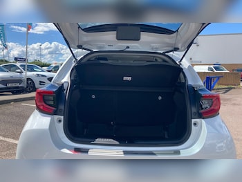 Used Toyota Yaris 2023 for sale - 78846365: Photo