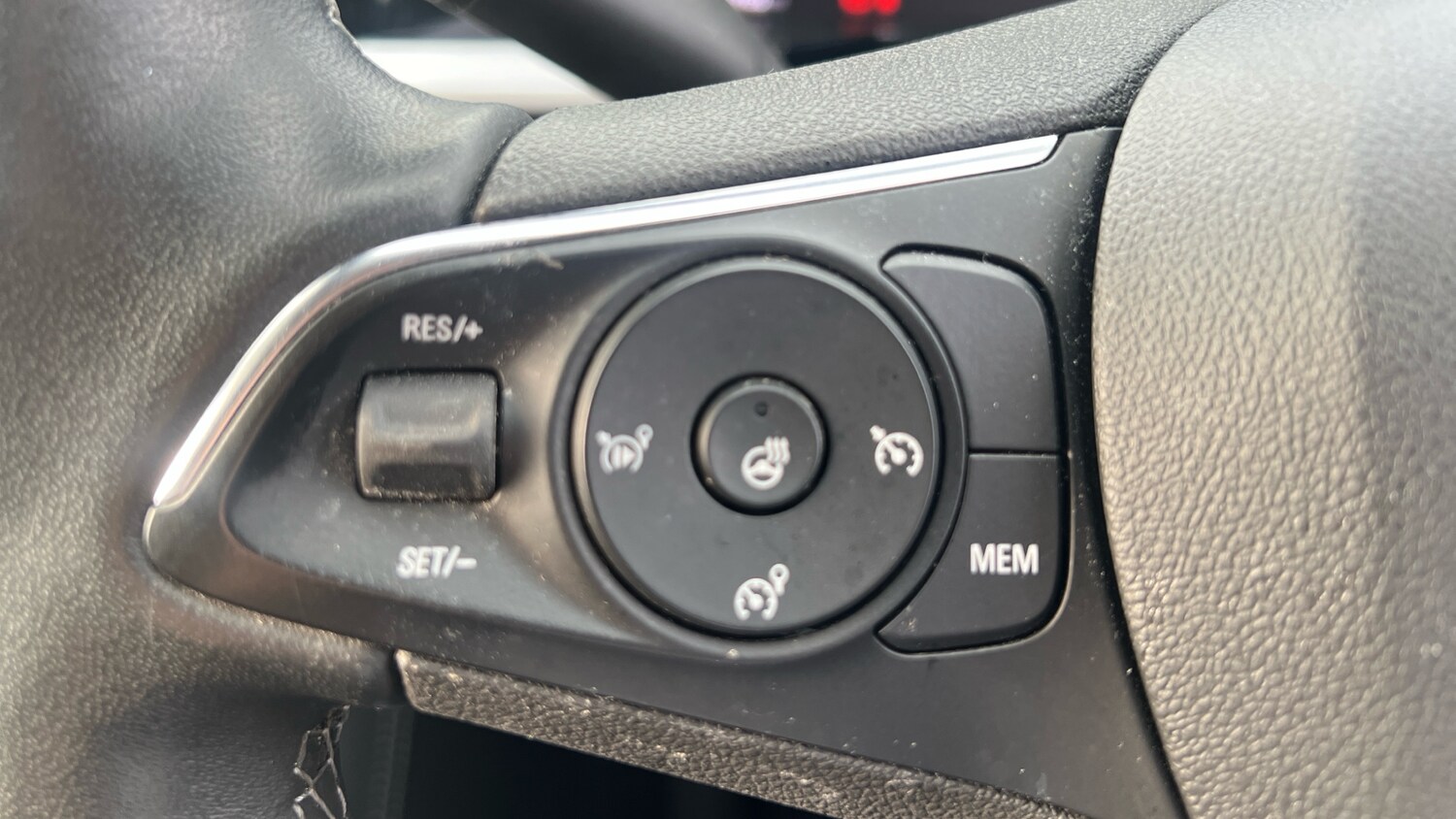 Used Vauxhall Grandland 2023 for sale - 78040176: Photo 22