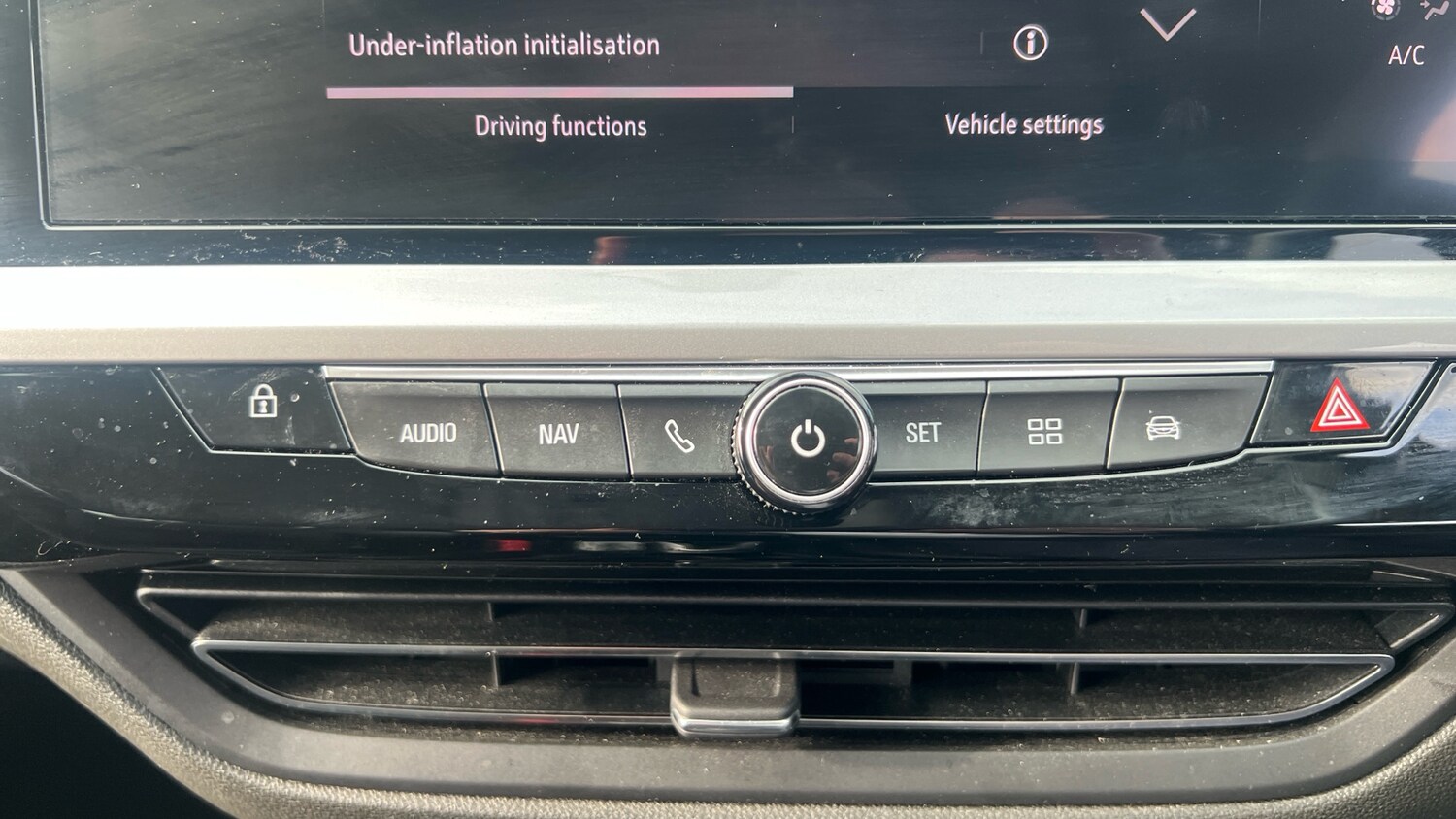 Used Vauxhall Grandland 2023 for sale - 78040176: Photo 33