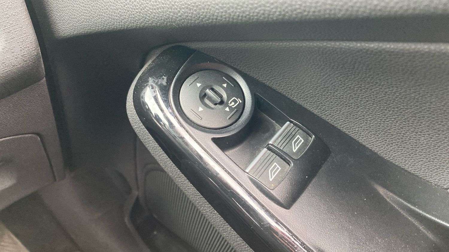 Used Ford Fiesta 2015 for sale - 77136847: Photo 23