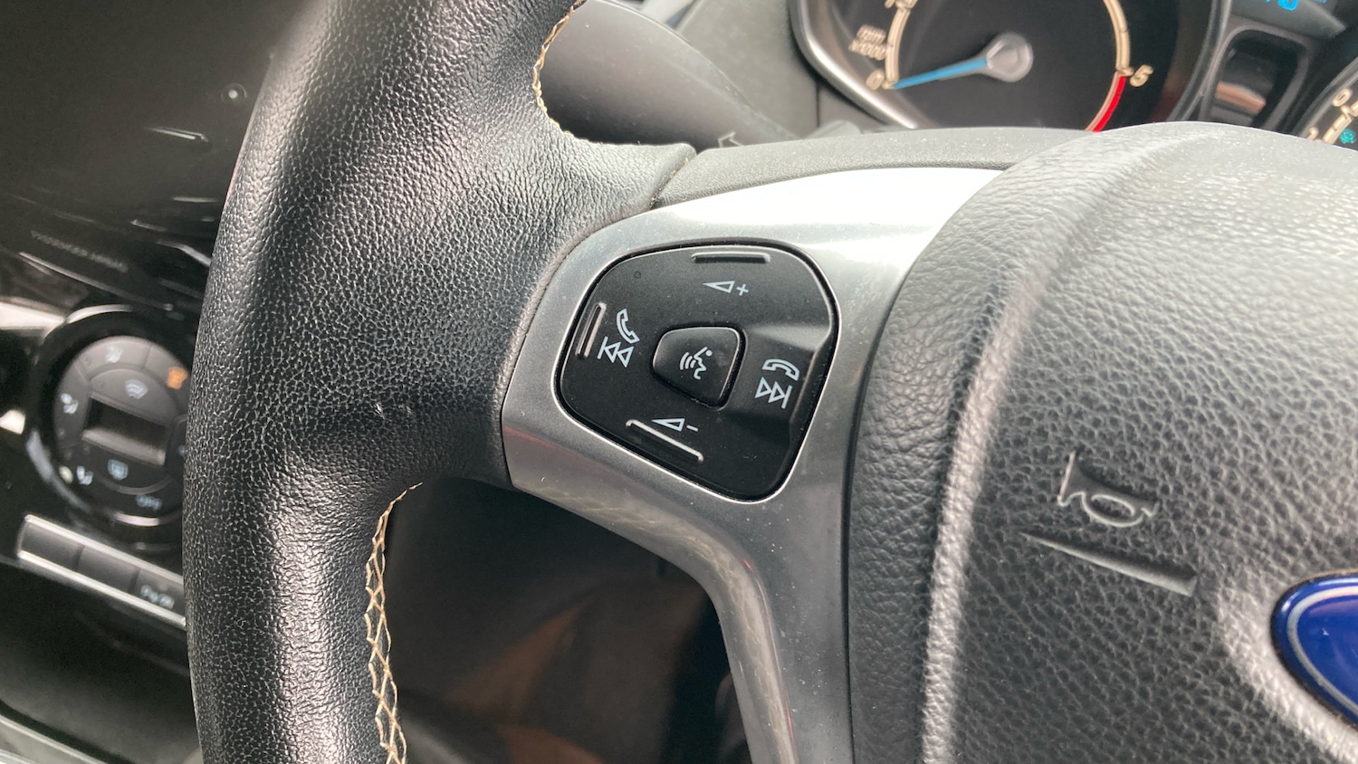 Used Ford Fiesta 2015 for sale - 77136847: Photo 26