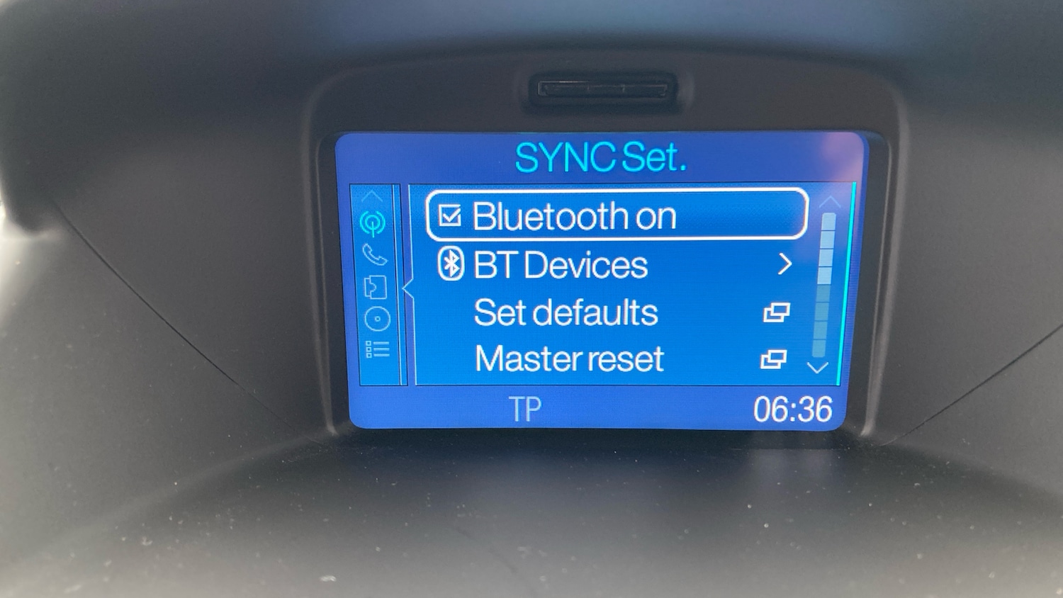 Used Ford Fiesta 2015 for sale - 77136847: Photo 36