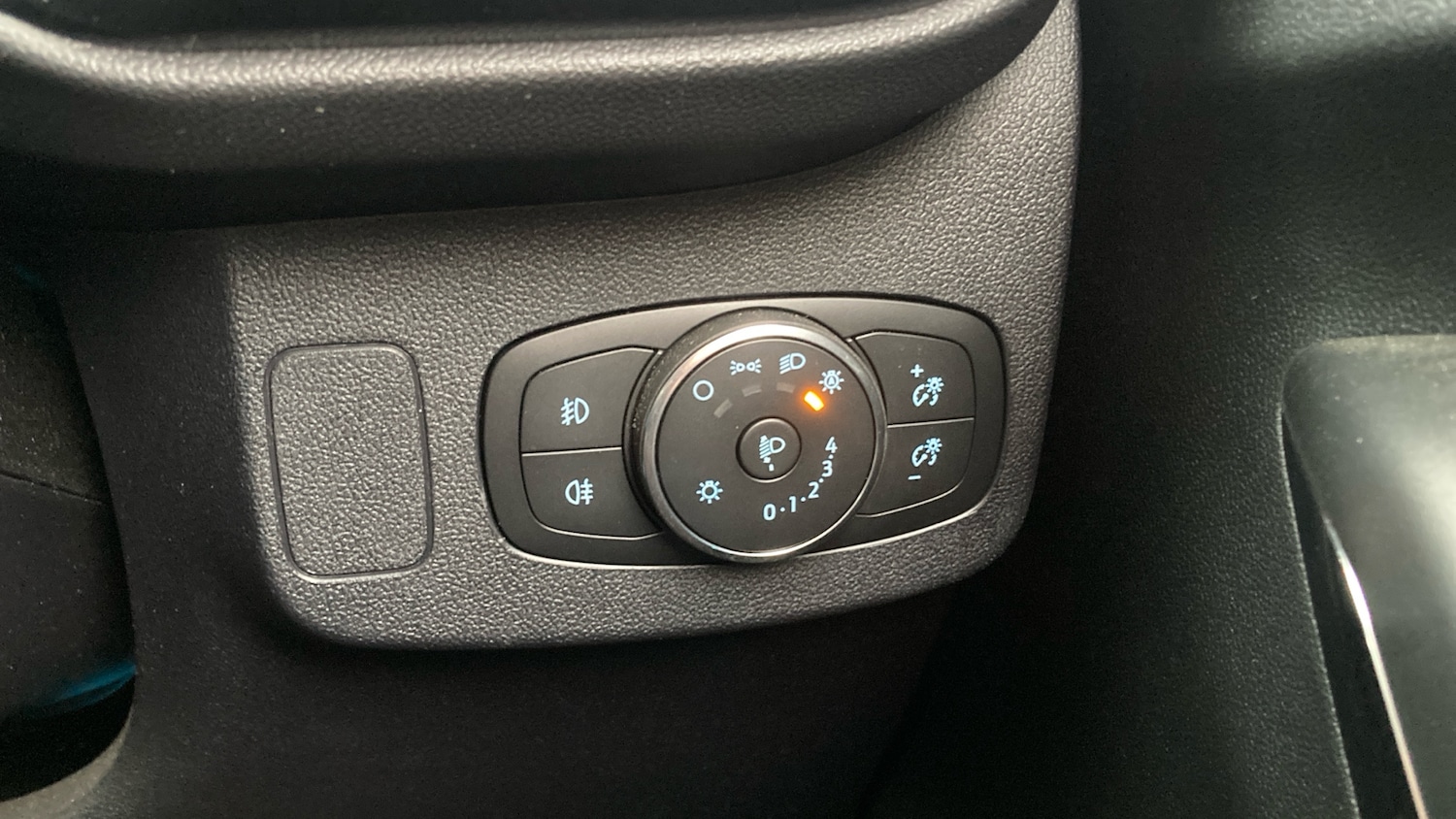 Used Ford Puma 2023 for sale - 76422264: Photo 26