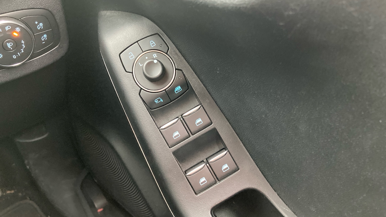 Used Ford Puma 2023 for sale - 76422264: Photo 27