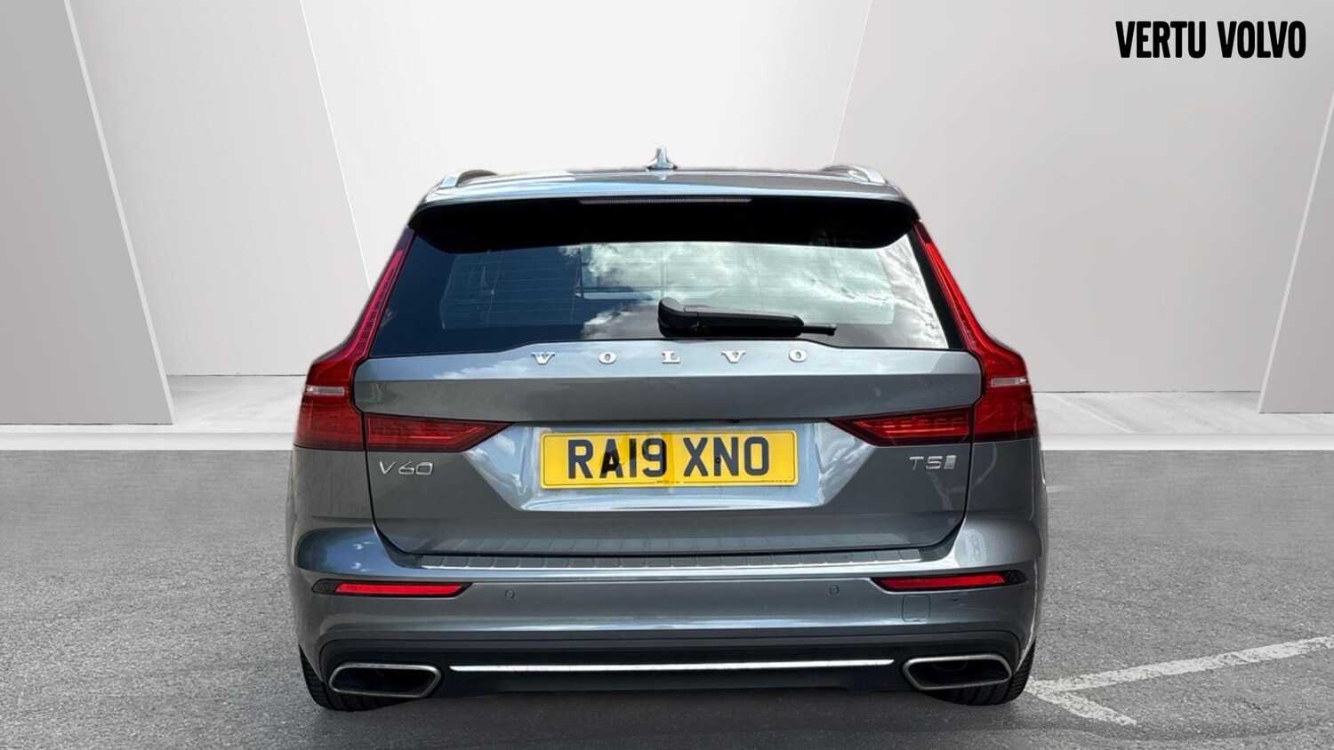 Used Volvo V60 2019 for sale - 76384893: Photo 13