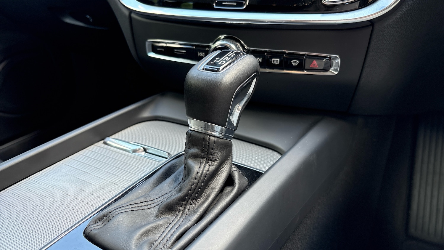 Used Volvo V60 2019 for sale - 76384893: Photo 14