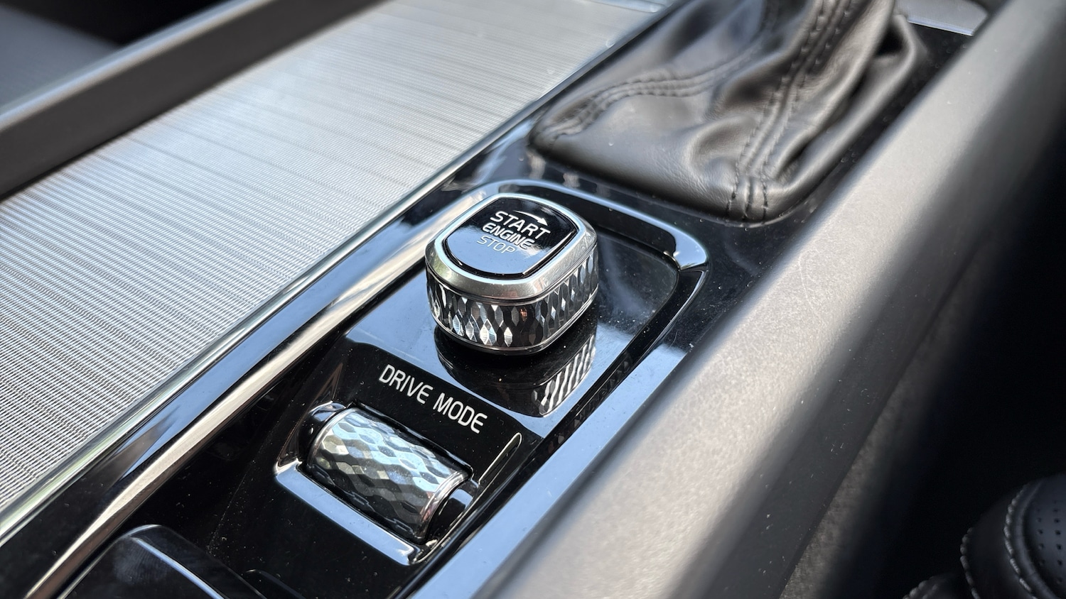 Used Volvo V60 2019 for sale - 76384893: Photo 23