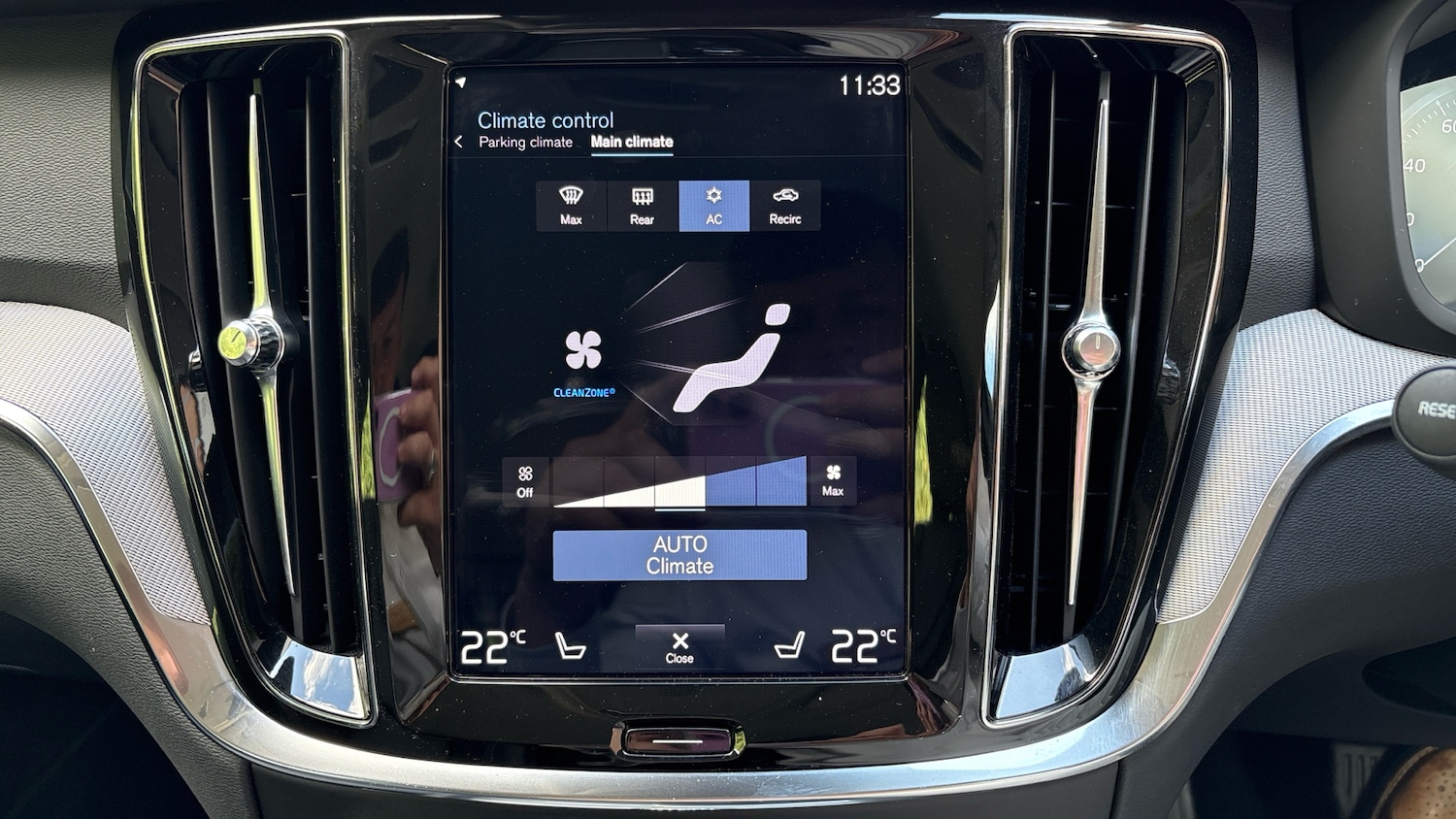 Used Volvo V60 2019 for sale - 76384893: Photo 36