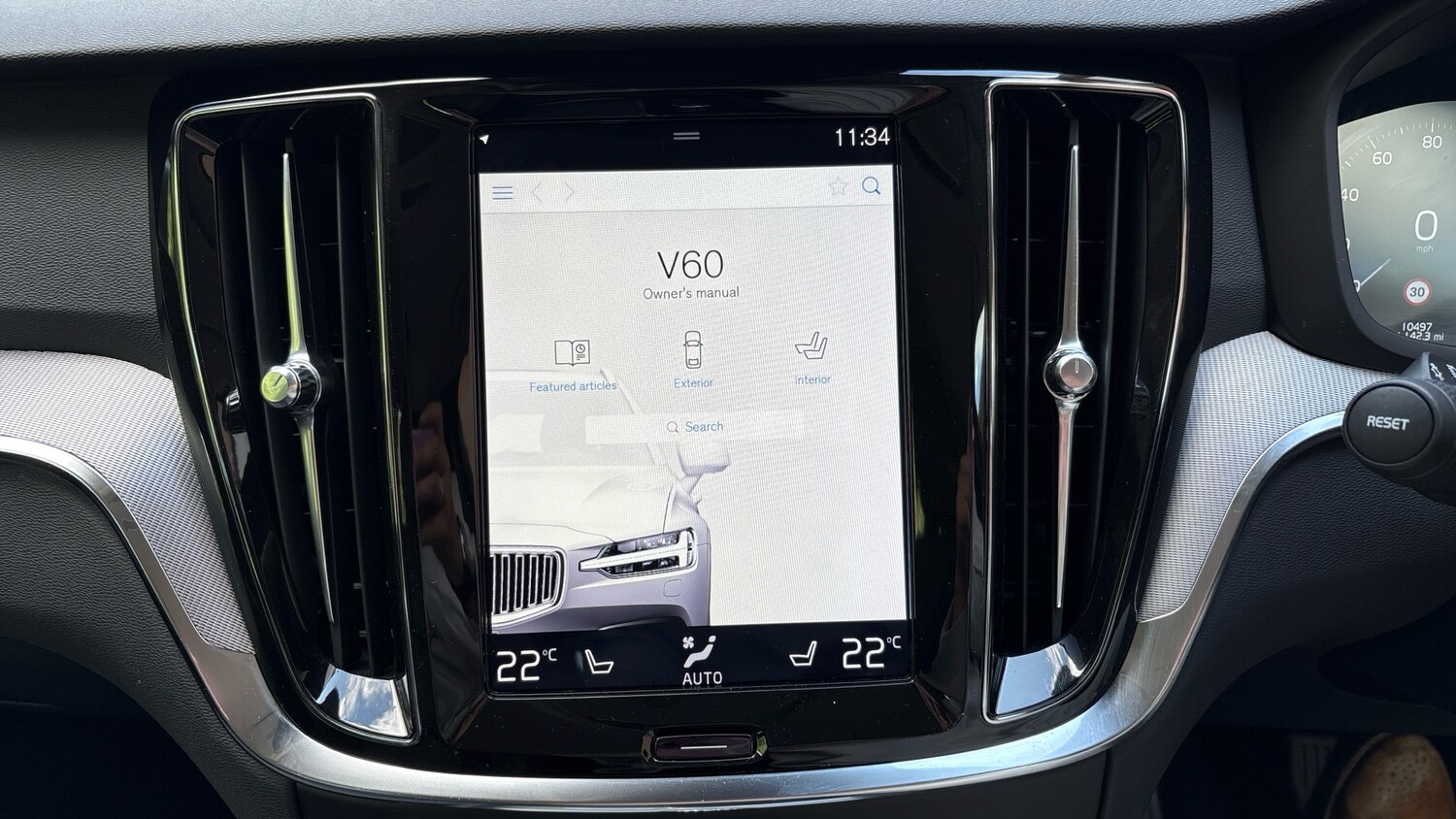 Used Volvo V60 2019 for sale - 76384893: Photo 38