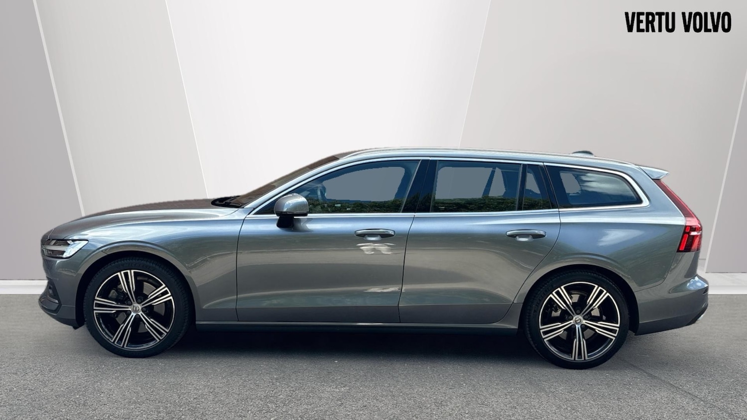 Used Volvo V60 2019 for sale - 76384893: Photo 8