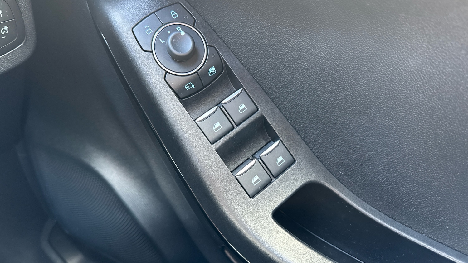 Used Ford Puma 2024 for sale - 78077519: Photo 28