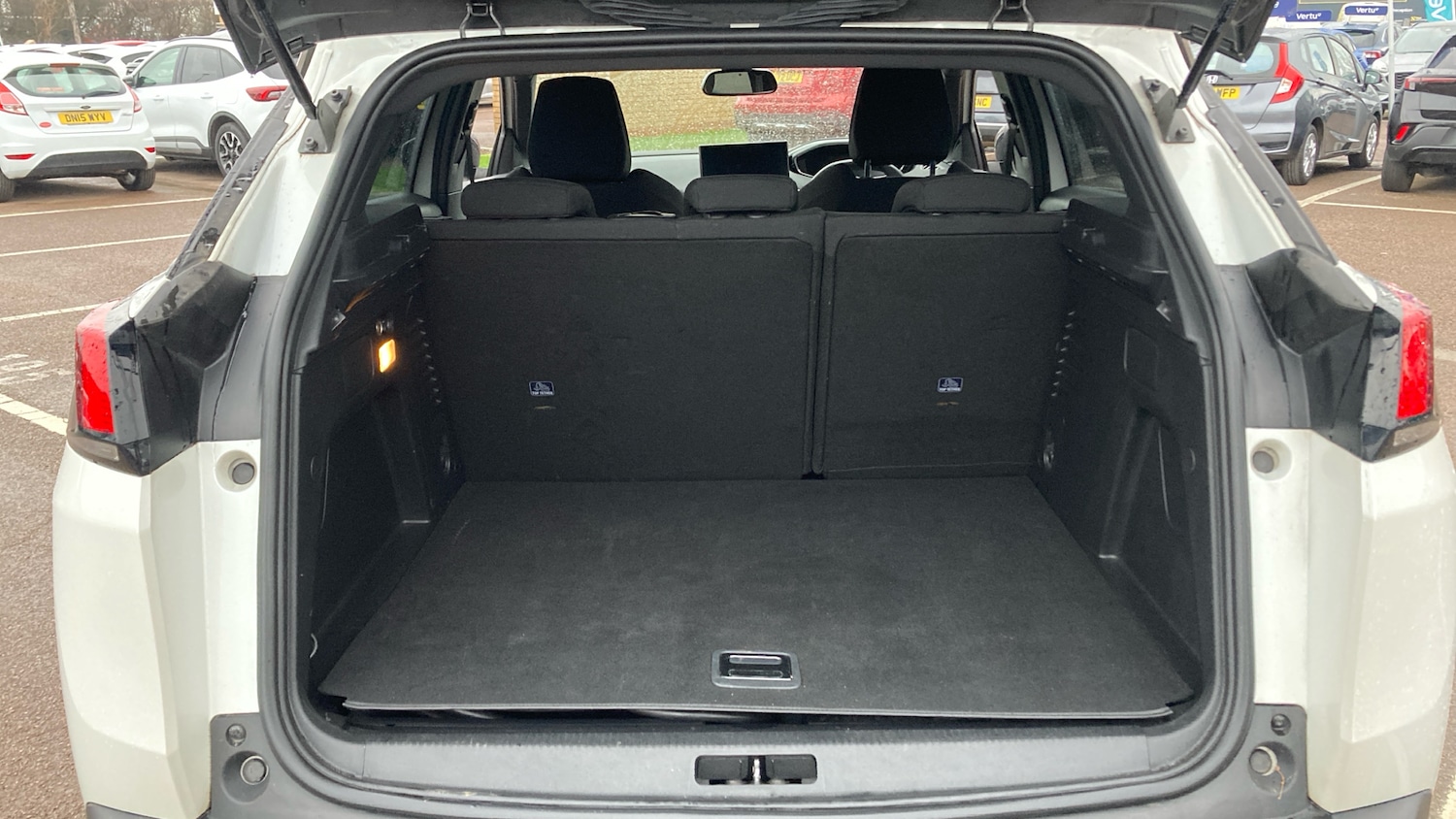 Used Peugeot 3008 2024 for sale - 77418231: Photo 4