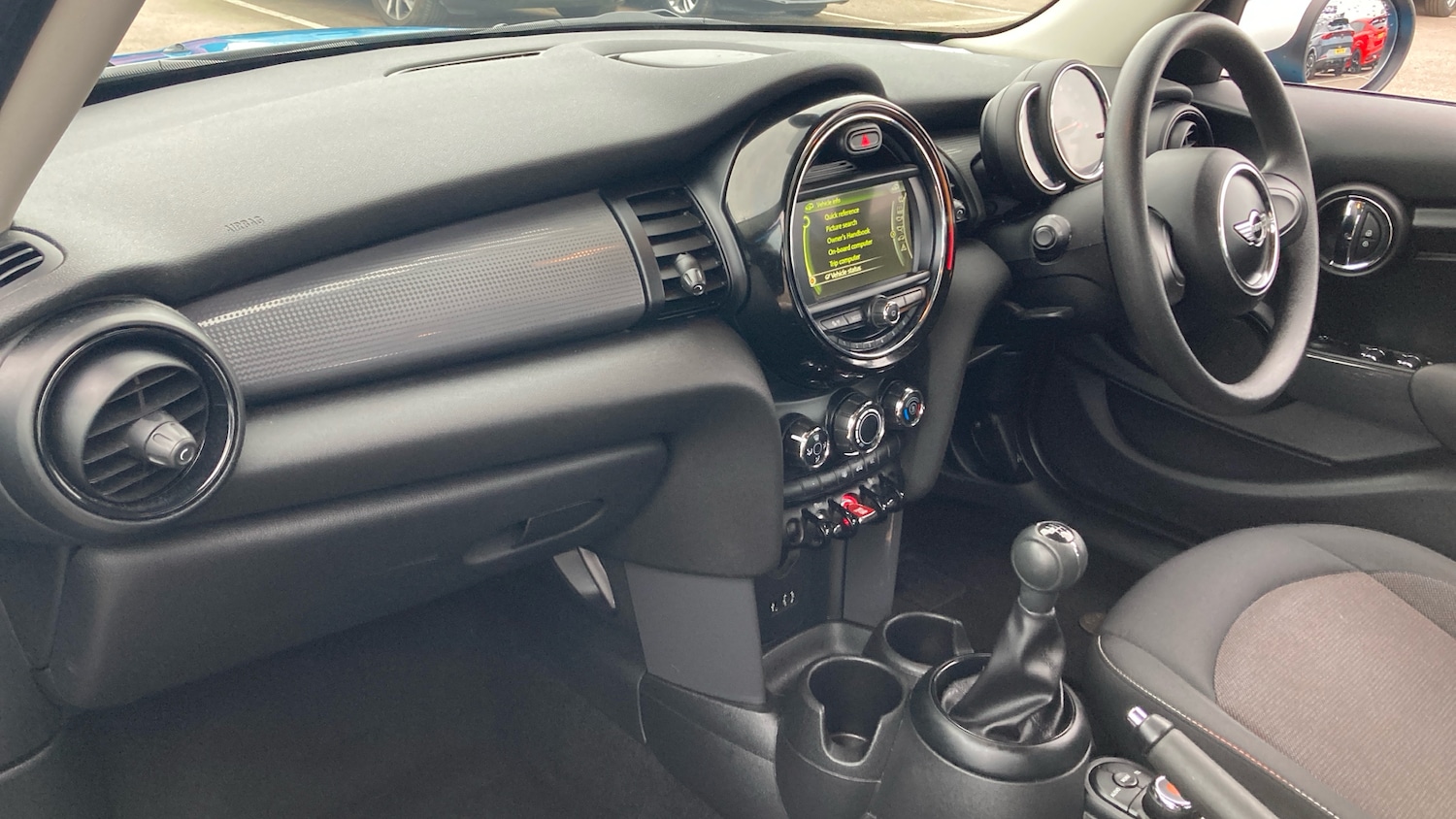 Used MINI Hatch 2018 for sale - 77796801: Photo 9