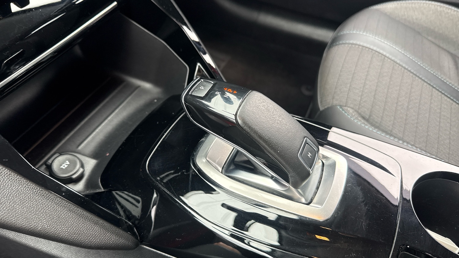 Used Peugeot 208 2021 for sale - 77898731: Photo 13