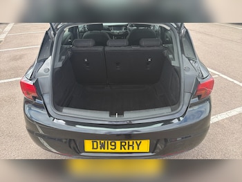 Used Vauxhall Astra 2019 for sale - 79068423: Photo