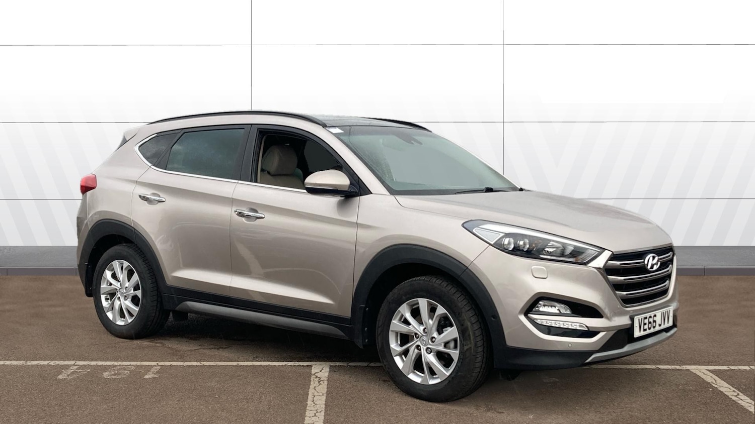 Used Hyundai TUCSON 2016 for sale - 76553681: Photo 1