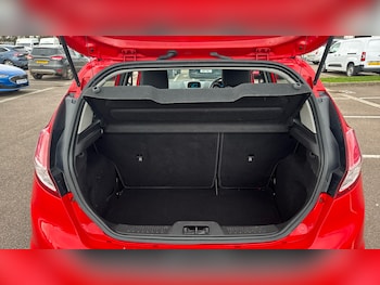 Used Ford Fiesta 2014 for sale - 77649825: Photo