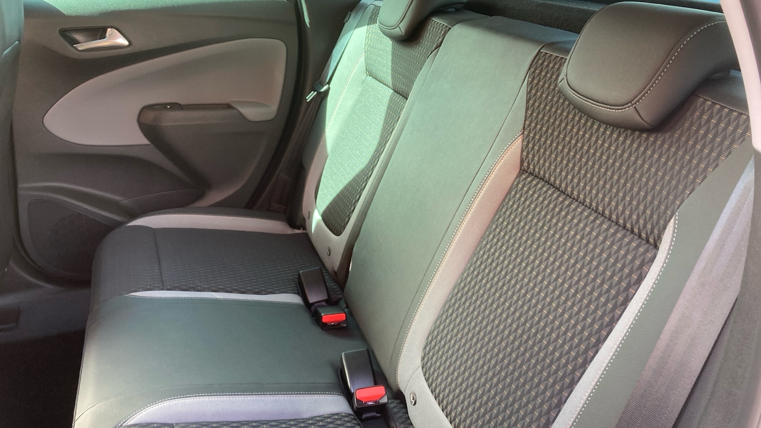 Used Vauxhall Crossland X 2020 for sale - 76884730: Photo 16